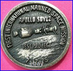 USA RUSSIA RARE Silver Medal 1975 APOLLO SOYUZ AMERICAN SOVIET SPACE FLIGHT NGC